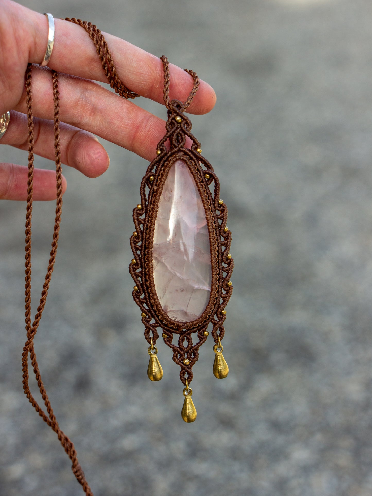 Rose Quartz macrame necklace